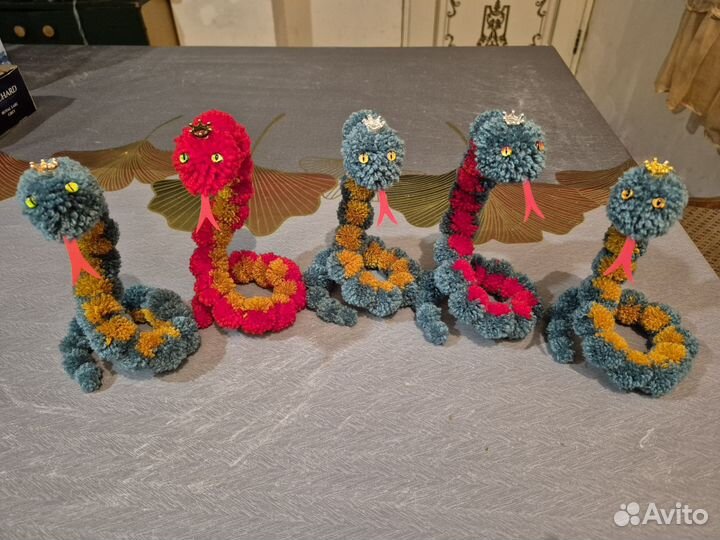 Сувенирная змея