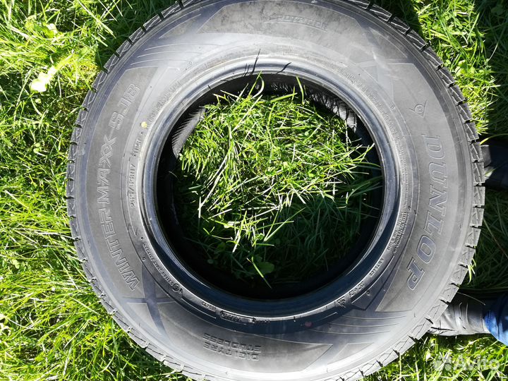 Dunlop Winter Maxx SJ8 265/65 R17