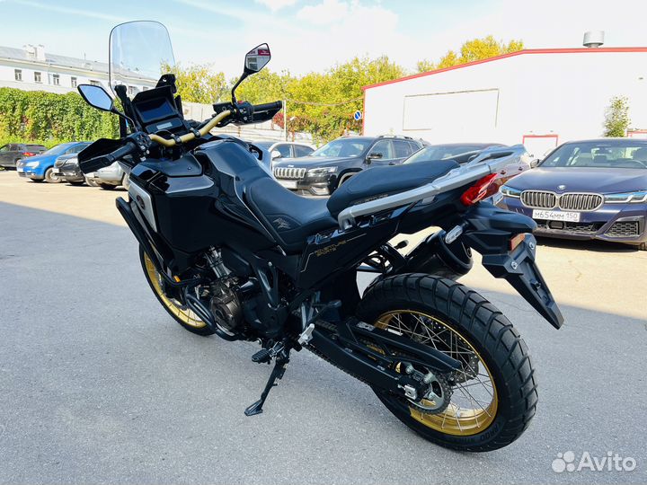 Honda CRF1100L africa twin