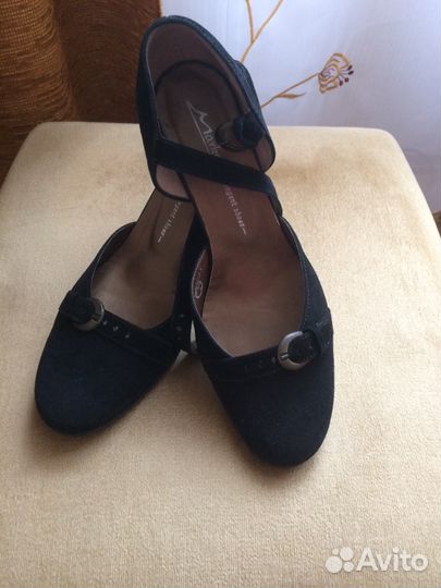 Женские туфли