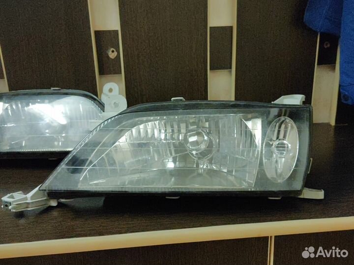 Фары на toyota carina