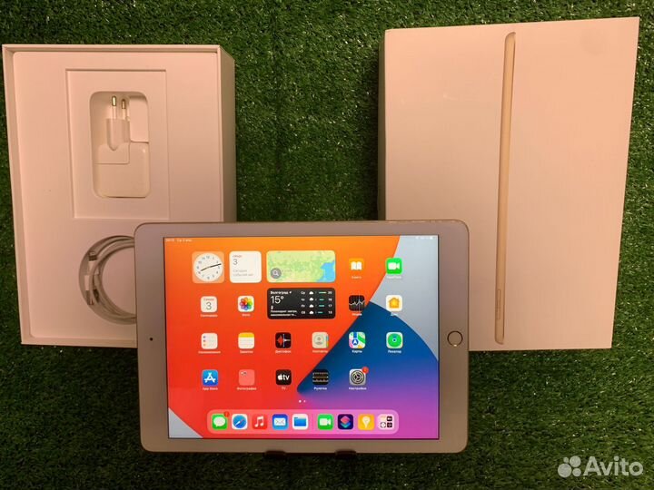 iPad 5 2017 года wifi/32gb/комплект
