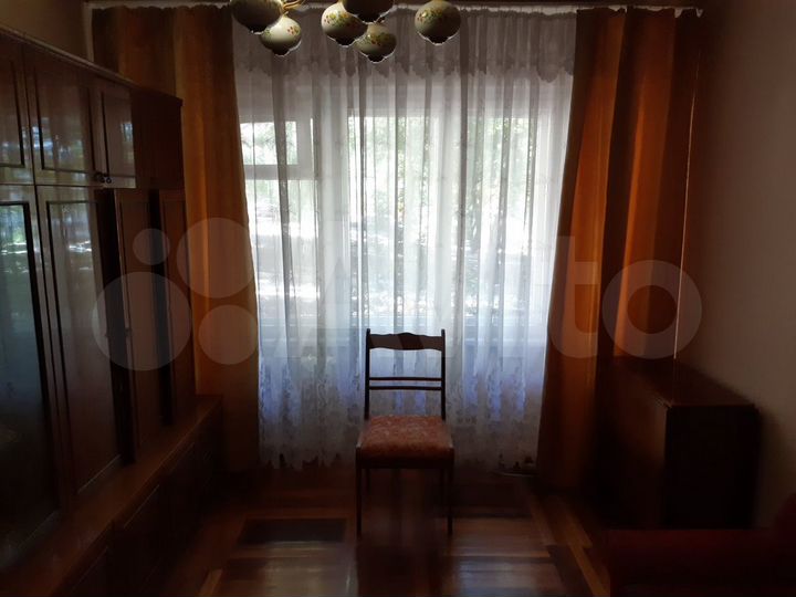 Комната 17 м² в 2-к., 1/9 эт.