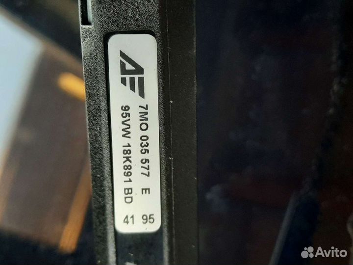 Форточки багажного отсека на VW Sharan 1995г. б/у