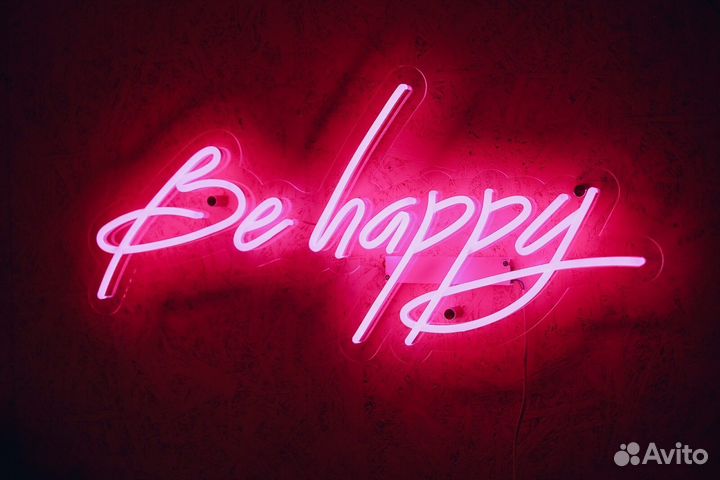 Неоновые вывески, оформление и дизайн помещений