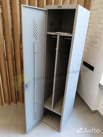 Шкаф металлический кабинка для раздевалок