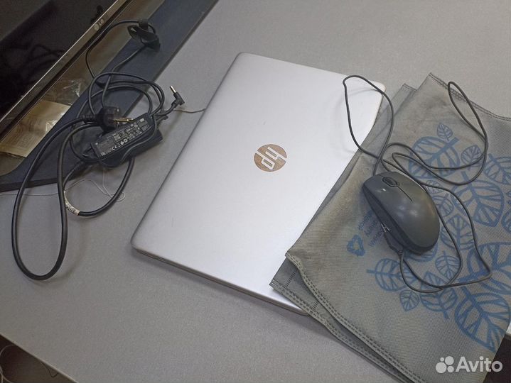 Ноутбук HP Laptop/Silver 3050U