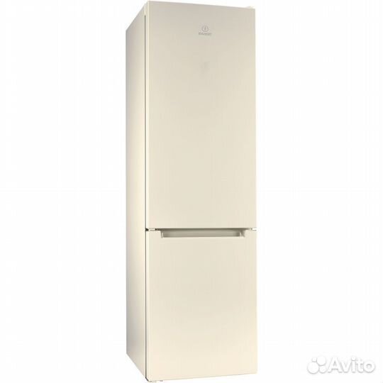 Холодильник Indesit DS 4200 E