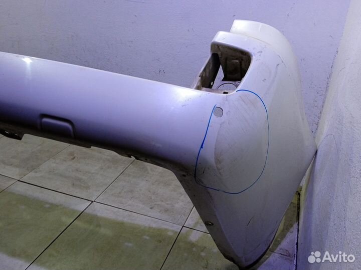 Бампер задний Тойота