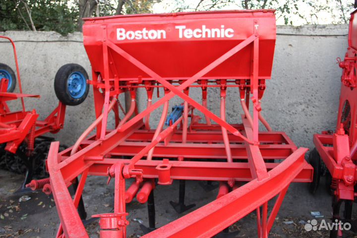 Комплекс посевной Омсксельмаш КСКП-2.1, 2005