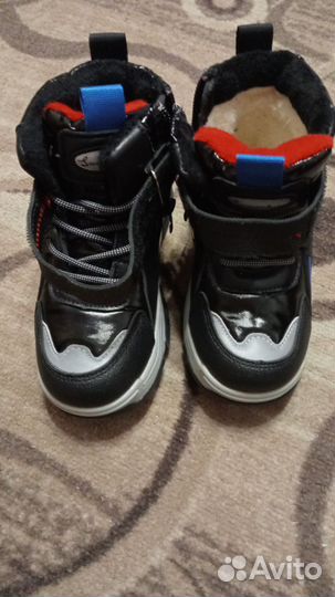 Кроссовки зимние