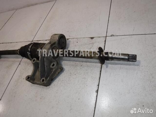 Привод передний правый