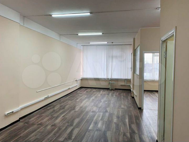 Офисное помещение 53.7 м²