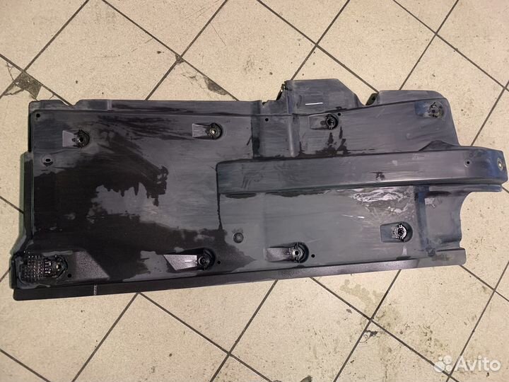 Volkswagen Polo Защита днища левая