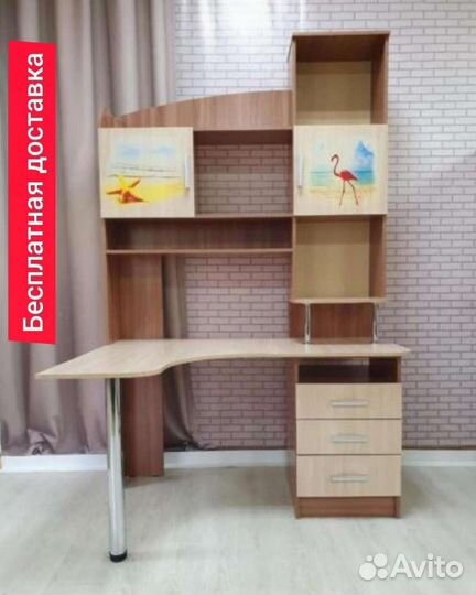 Компьютерный стол -3 стендмебель новый