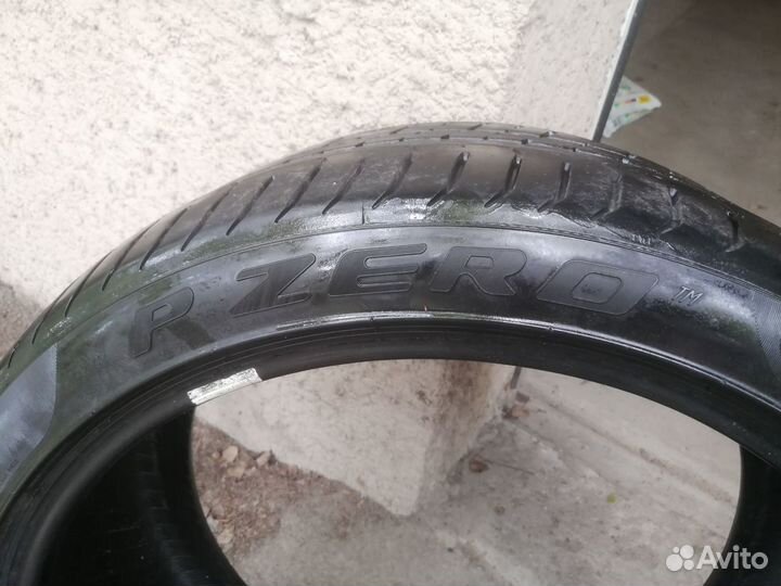 Pirelli P Zero 275/35 R21