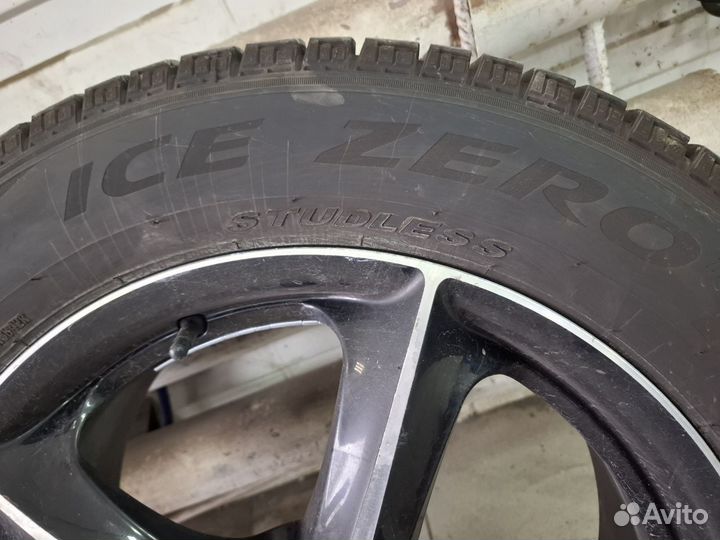 Зимние колеса 235/60 r18 на дисках