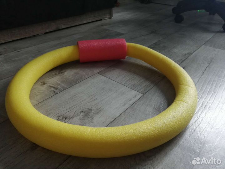 Новый круг для плавания из пенопласта