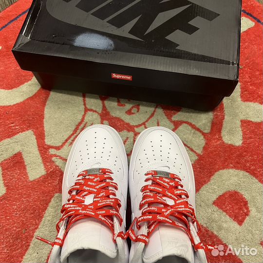 Nike air force supreme white