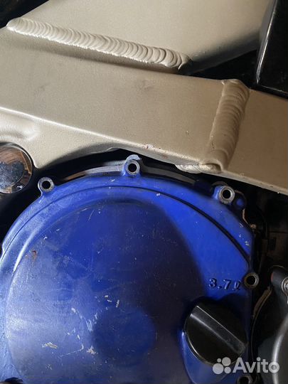 Kawasaki zzr 600
