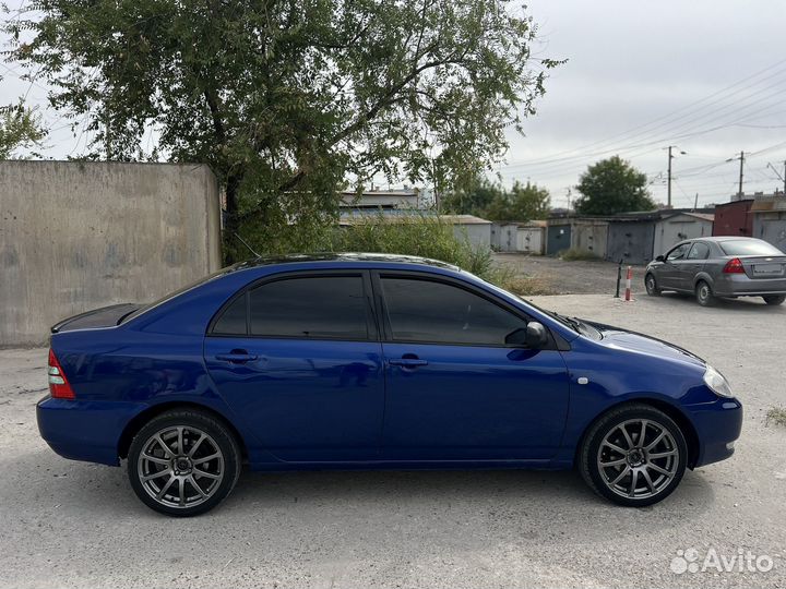Toyota Corolla, 2004