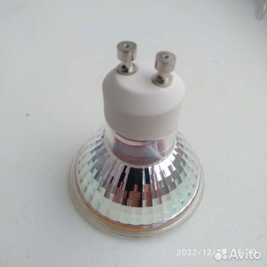 Светодиодная лампа 5 Вт 220 В с цоколем GU10