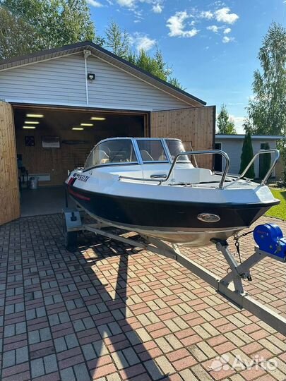 Катер Grizzly 470DC