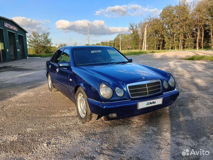 Mercedes-Benz E-класс 2.0 МТ, 1999, 410 000 км