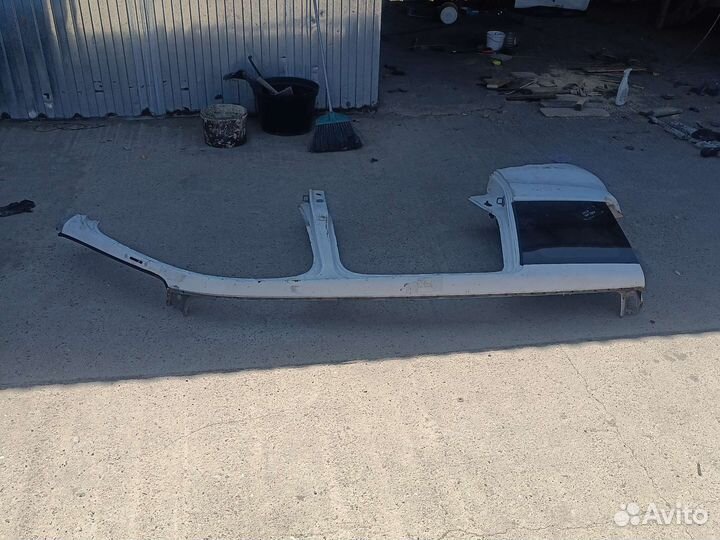 Правый бок крыло батон стекло toyota funcargo