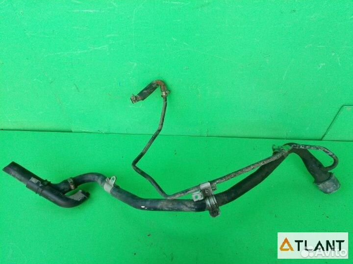 Горловина топливного бака toyota runx