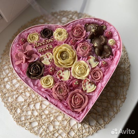 Букет из шоколадных цветов