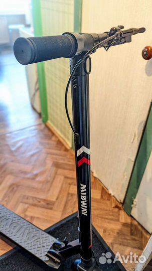 Электросамокат midway бу