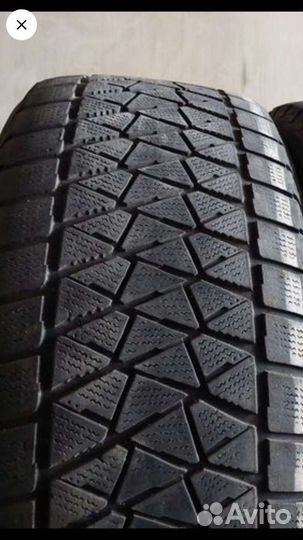 Bridgestone Blizzak DM-V2 265/60 R18 110R