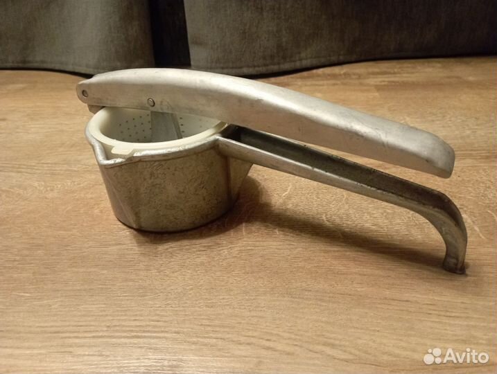 Советская соковыжималка для ягод