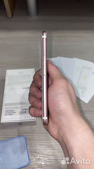 iPhone 7, 32 ГБ