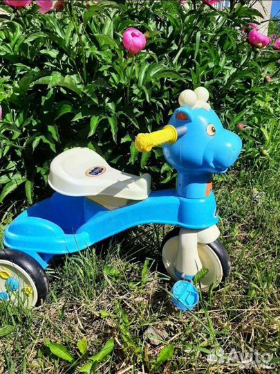 Детский трехколесный велосипед бу