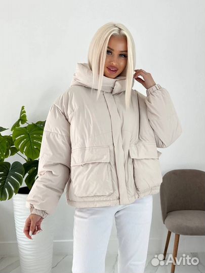 Женская куртка демисезонная короткая