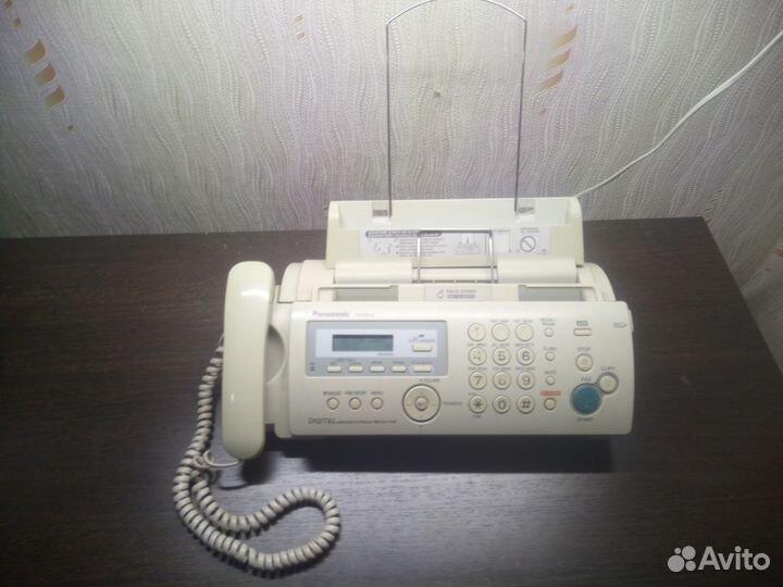 Факсимильный аппарат Panasonic KX-fp218ru
