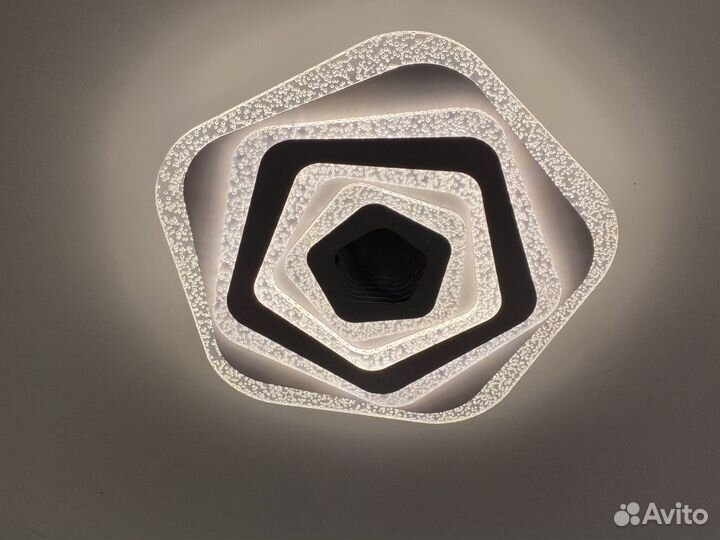 Светодиодная люстра на 20кв\м