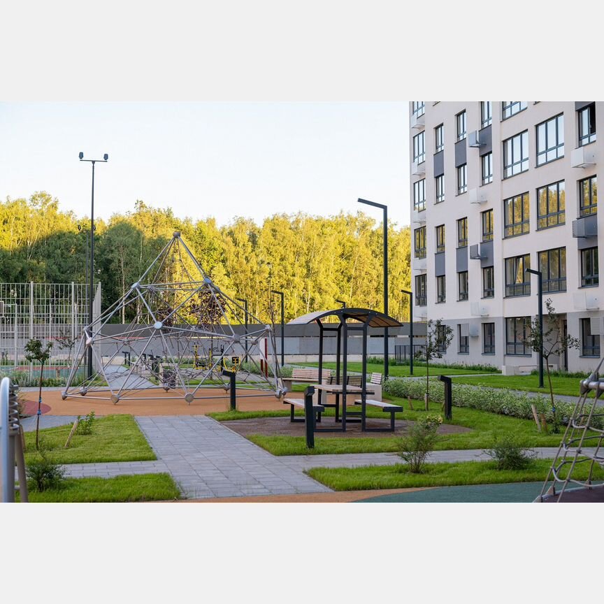 Квартира-студия, 33,6 м², 9/9 эт.