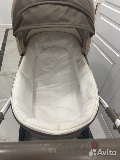 Коляска 2 в 1 Camarelo Figaro