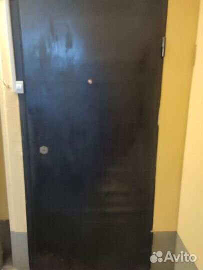 Дверь входная металлическая