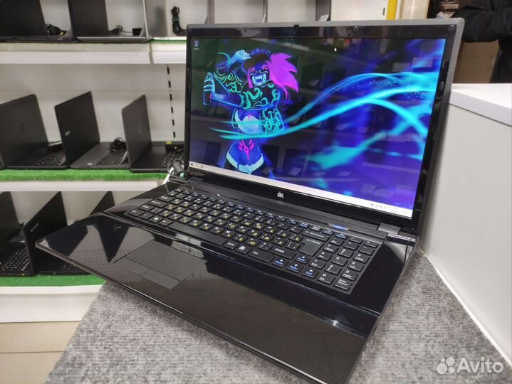 Шустрый ноутбук DNS i5-2430M 240GB SSD