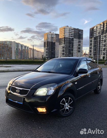 Kia Rio 1.4 AT, 2010, 179 000 км