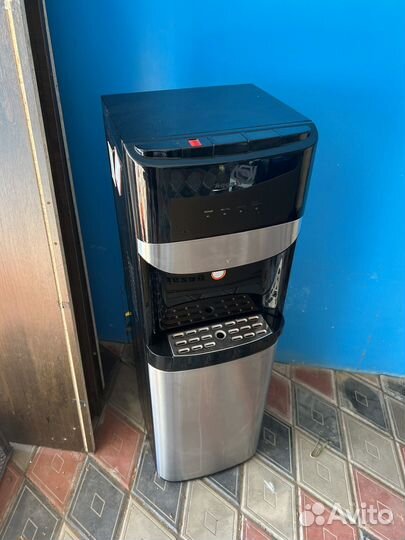 Кулер для воды