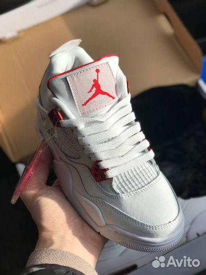 Кроссовки мужские nike air jordan белые (40-45)