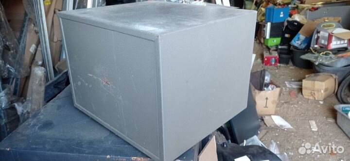 Сейф огнеупорный не рабочий