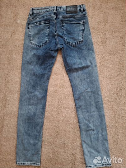 Джинсы балдежные молодежные