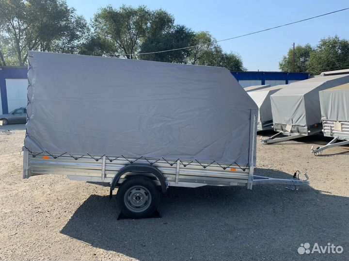 Легковой прицеп 