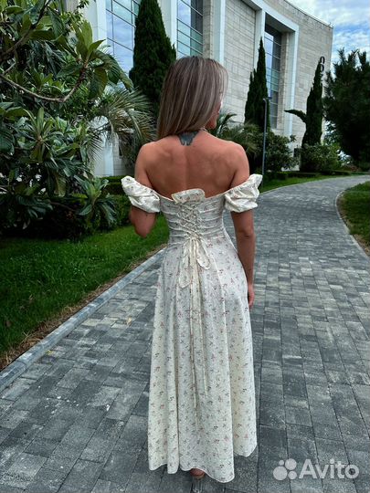 Летнее платье миди